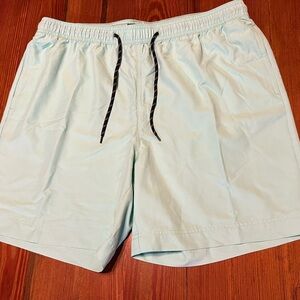 Nordstrom Men’s Light‎ Green Elastic Shorts With Drawstring Large